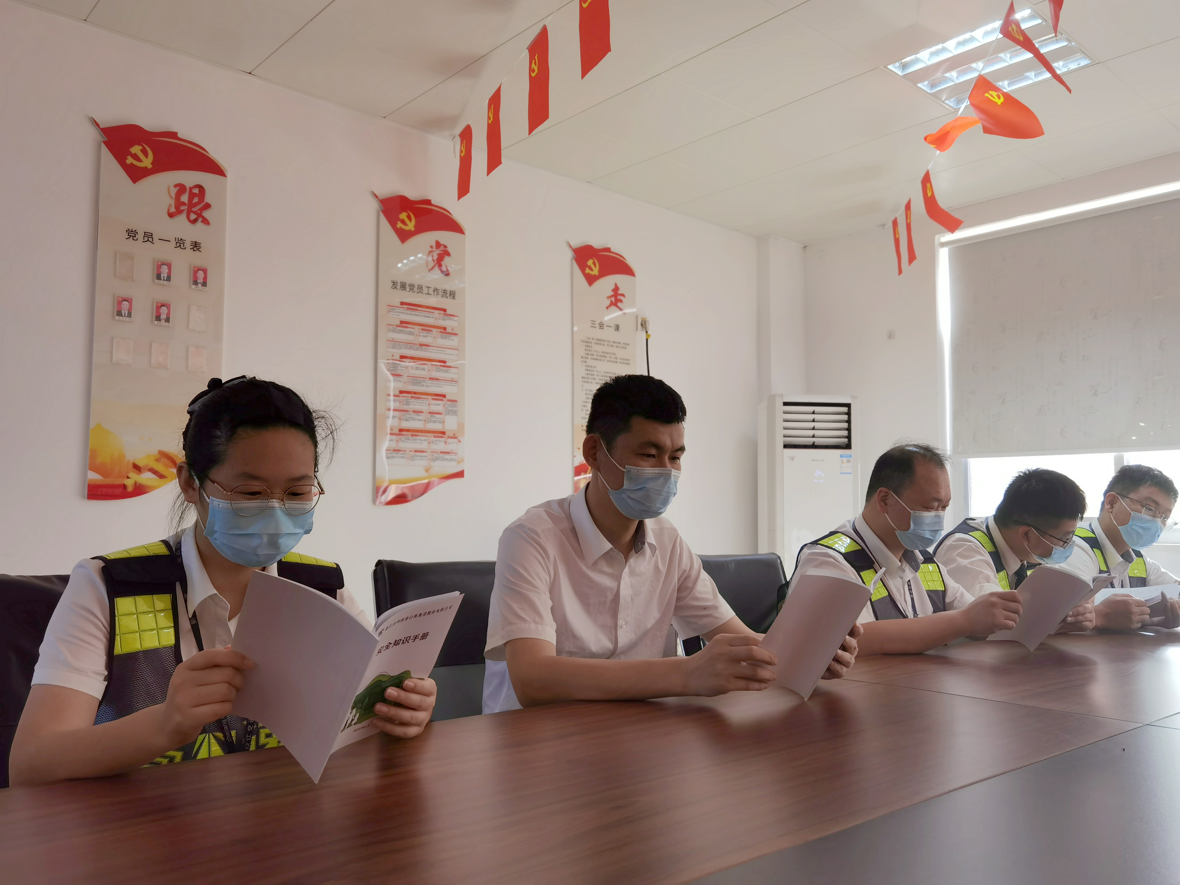 1654848941830788.jpg f94bebe729db2167f9259ed29b21e7d.jpg